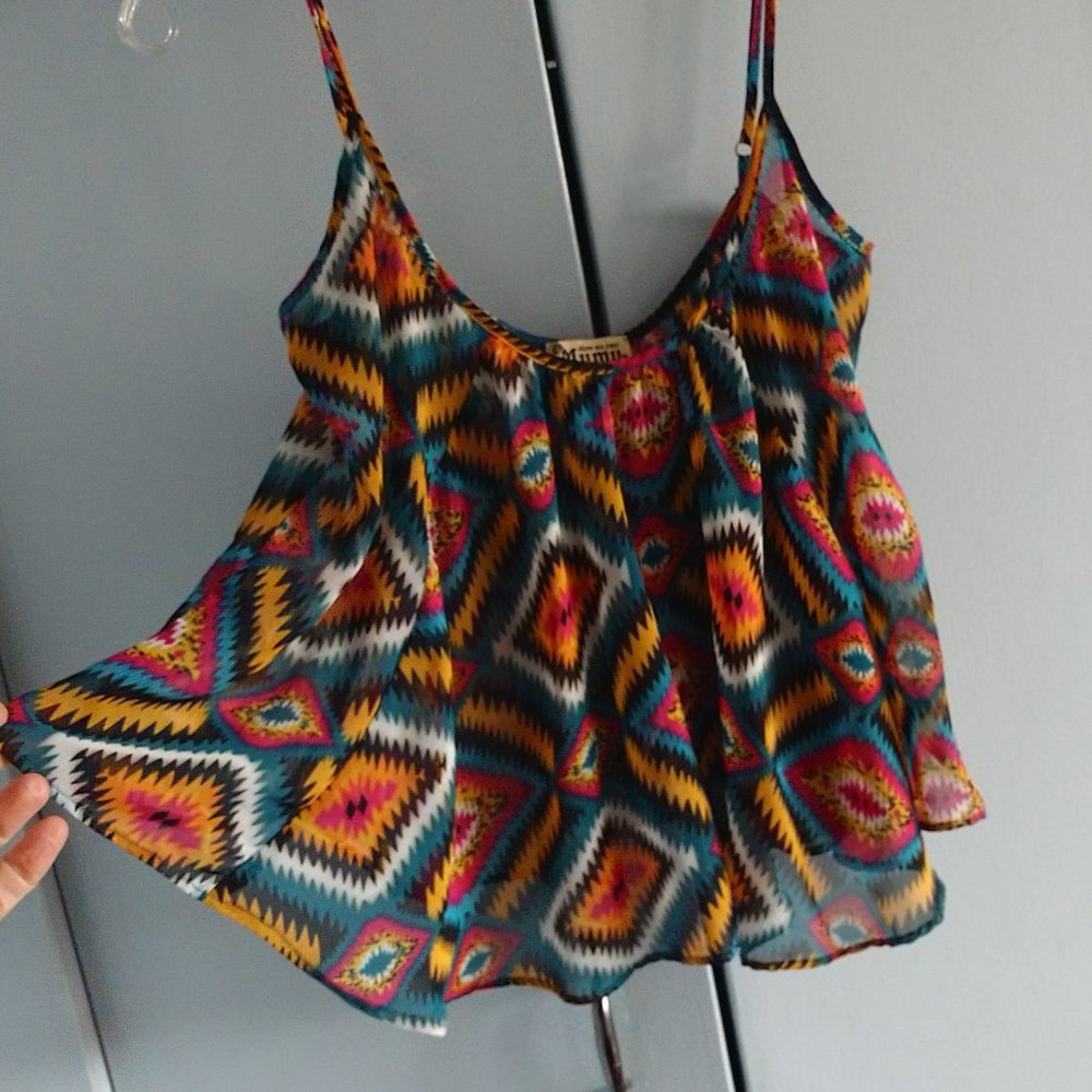 Show Me Your MuMu M Crop Top Tribal Print